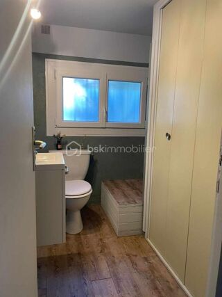  Villa à vendre 6 pièces 181 m²