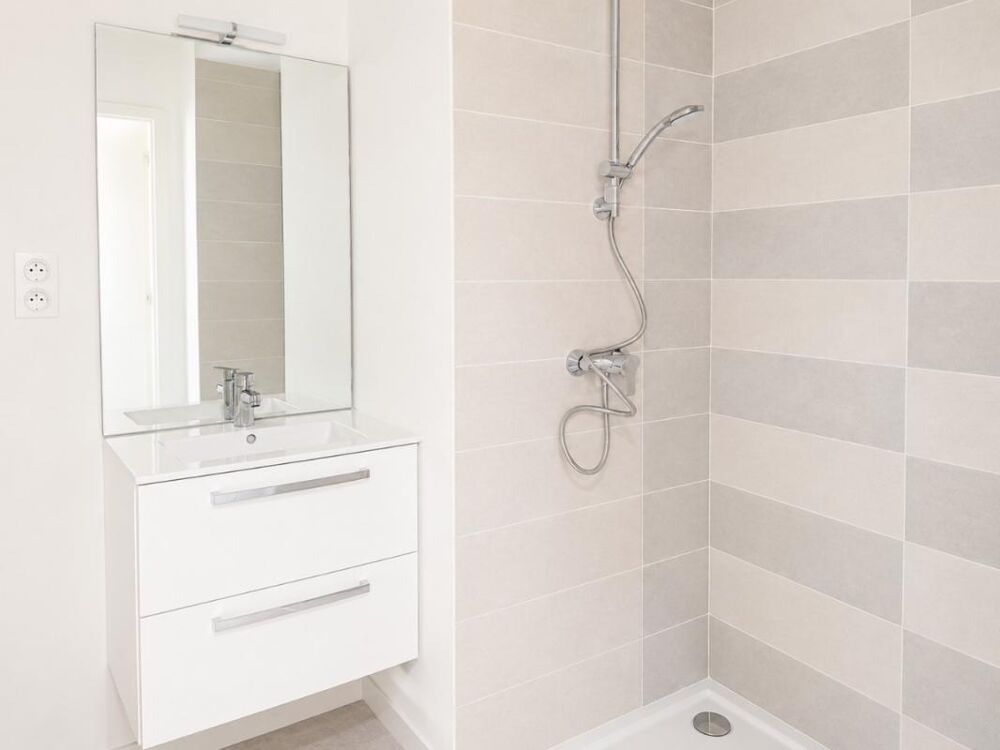 Location Appartement T2 avec terrasse et garage à l'Isle d'Abeau L isle d abeau