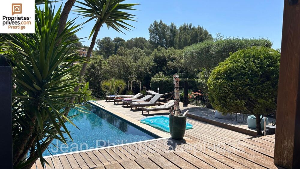 Maison 7 pièces 235 m² · à Sanary sur Mer · 235 m² · 1 777 000 €