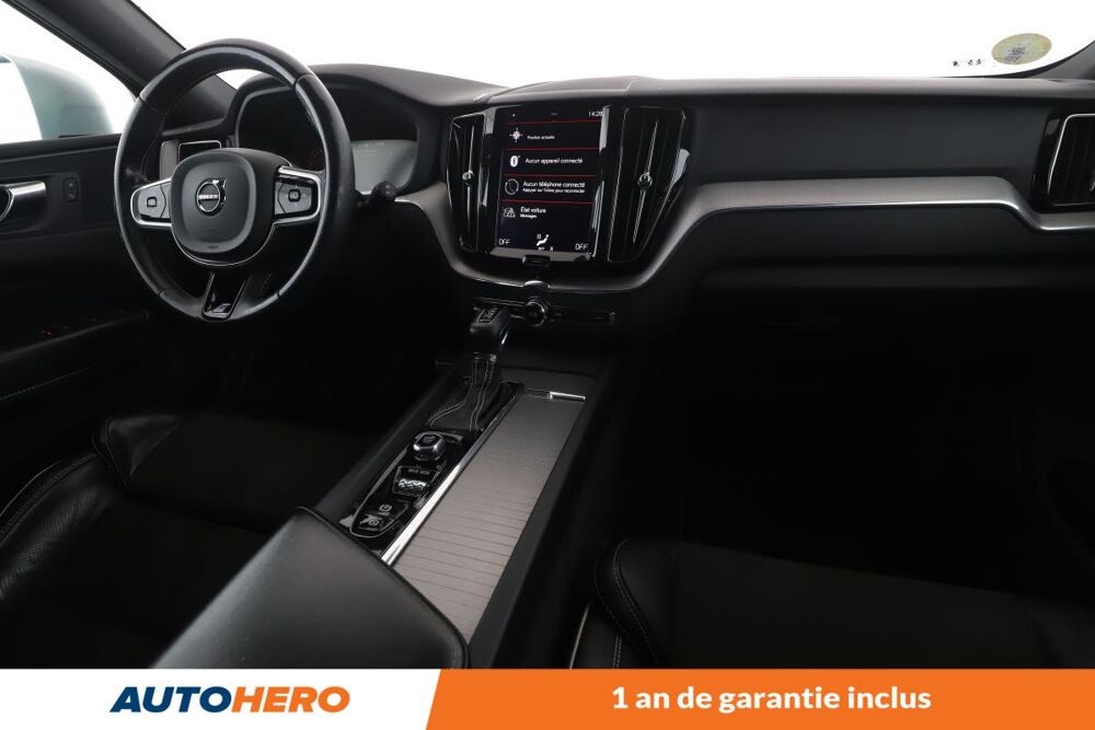 XC60 2.0 D5 AdBlue AWD R-Design Geartronic 8 235 ch 2018 occasion 92130 Issy-les-Moulineaux