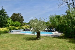  Maison à vendre 12 pièces 367 m²