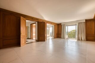  Appartement à louer 6 pièces 188 m²