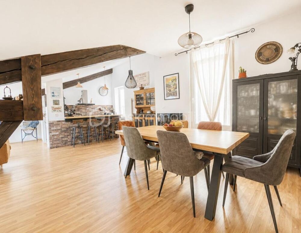 Charmant appartement de 96m2 3 chambres et dressing