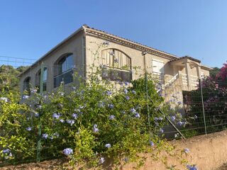  Maison � vendre 6 pi�ces 198 m�