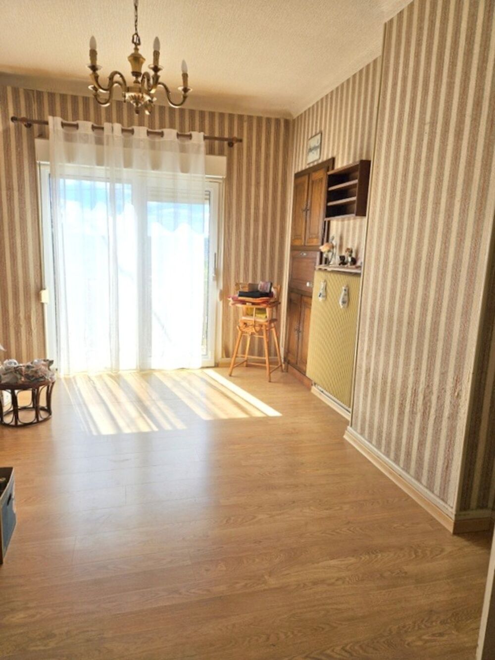 Vente Maison Maison 5 pièces, 3 chambres avec garage – Châtel-sur-Moselle (88)– Proche gare, écoles et voie rapide Chatel sur moselle