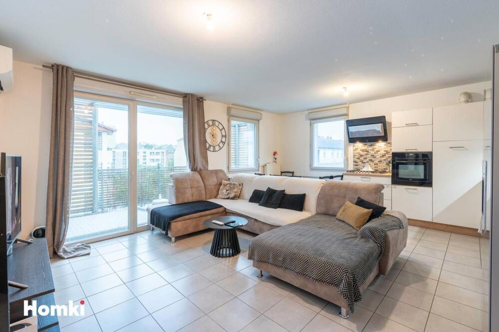 Appartement T4 de 81 m² à Saint-Fons 69190, Rue Robert et Reynier