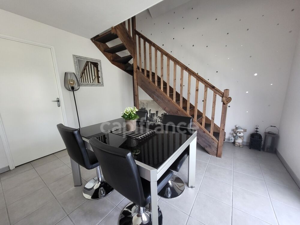 Vente Appartement Charmant duplex lumineux type 3 avec balcon filant et parking – Résidence calme, EYSINES (33) Eysines
