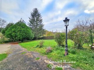  Maison  vendre 8 pices 230 m