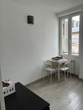  Appartement à louer 1 pièce 18 m²