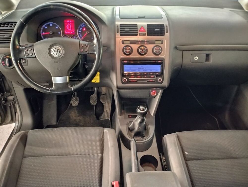 Touran 1.9 TDI 105 FREESTYLE 2010 occasion 06640 Saint-Jeannet