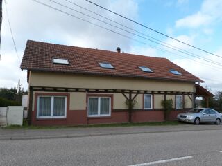  Appartement à louer 5 pièces 117 m²