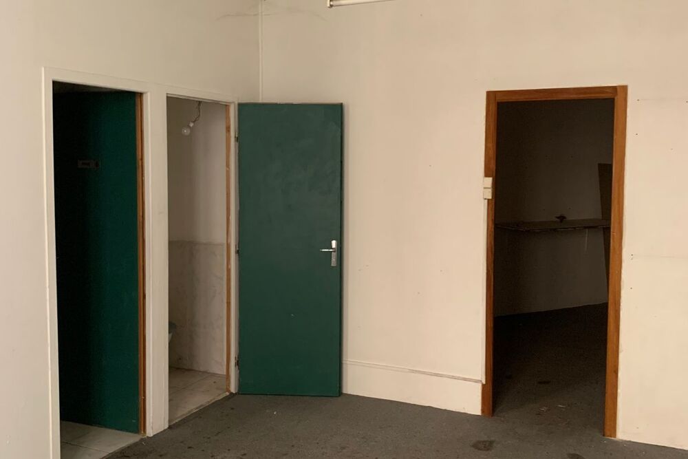 Local commercial ou professionnel de 62 m² - Lyon 1