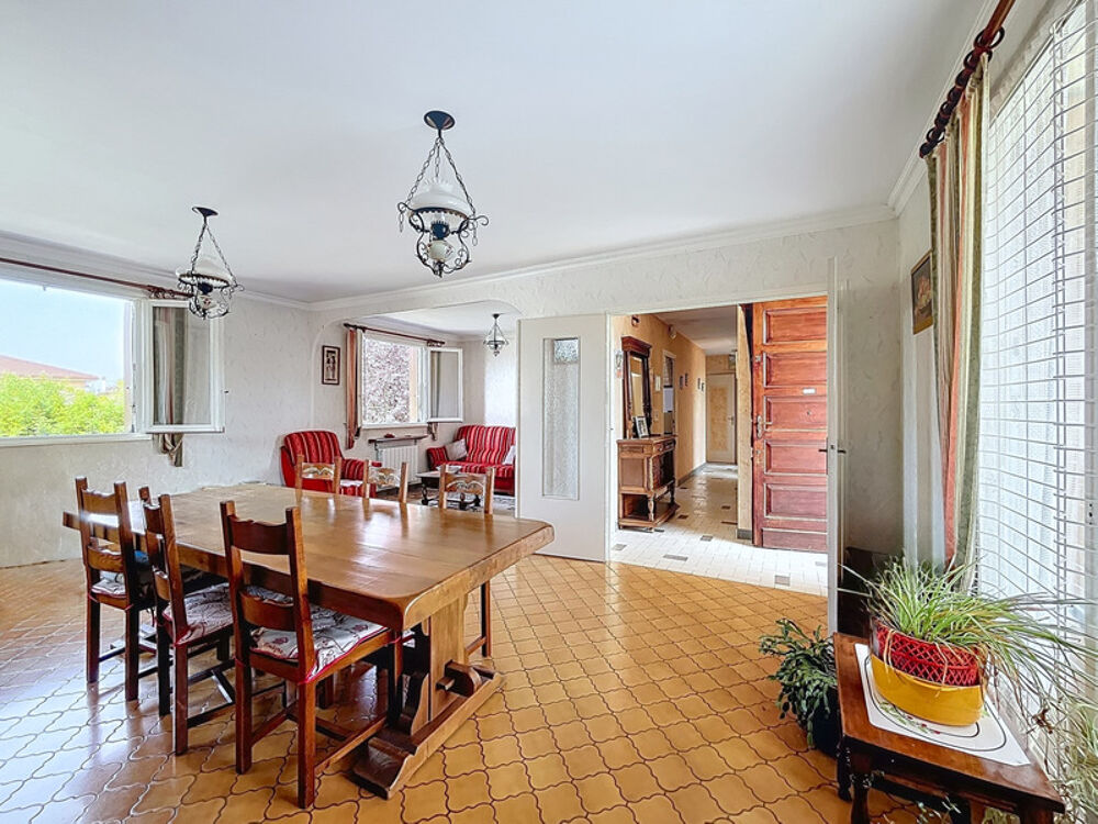 Vente Maison Maison 107m2 6 pices - lotissement trs calme - quartier JACQUIERE Meyzieu