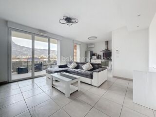 Appartement à vendre 3 pièces 64 m²