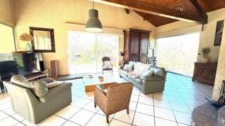  Maison  vendre 9 pices 300 m