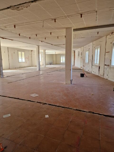 Local/bureau &agrave; vendre FURIANI (20) 239000 20600 Furiani