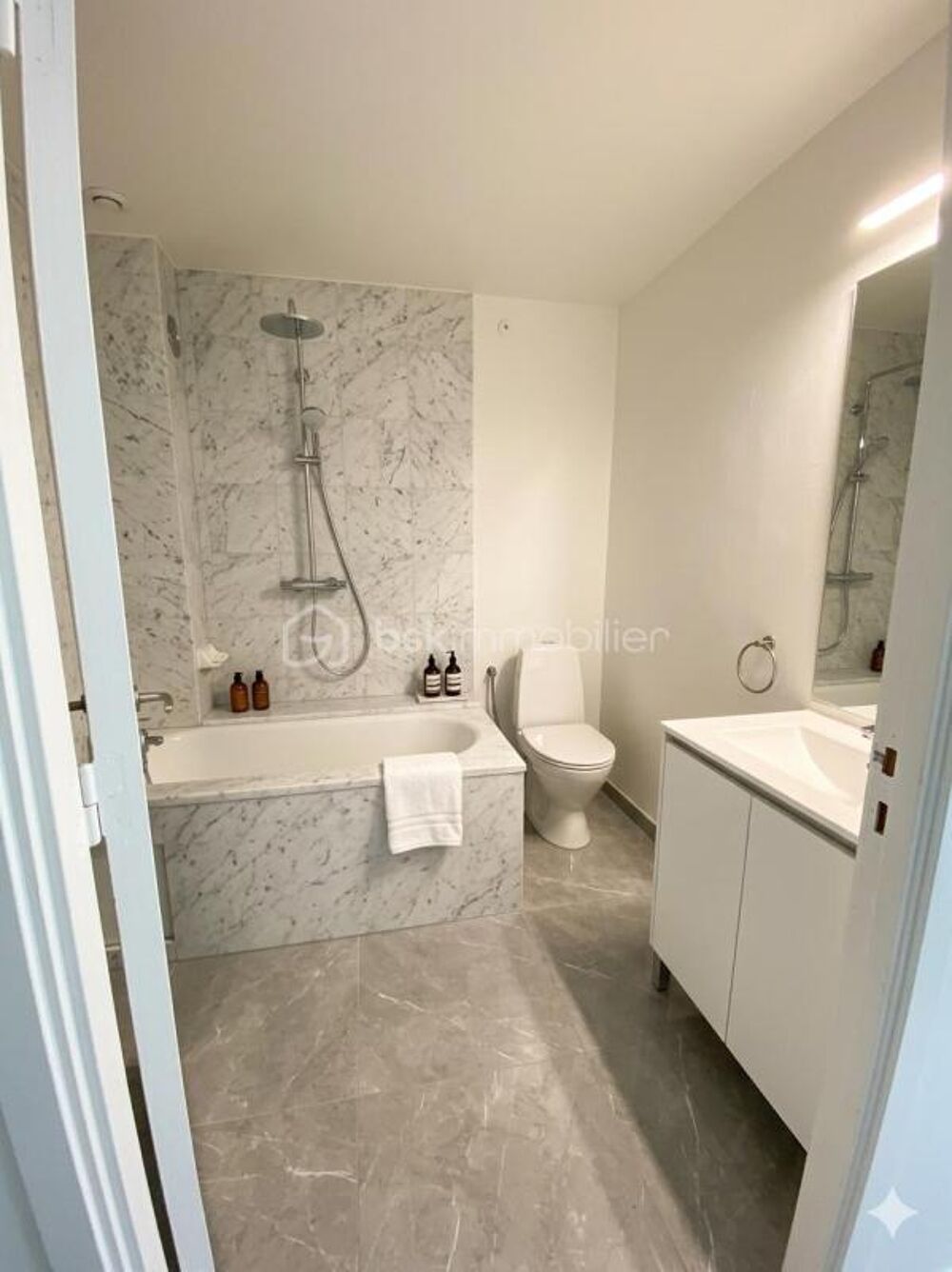 Appartement 3 pièces au centre de VILLEFRANCHE de ROUERGUE