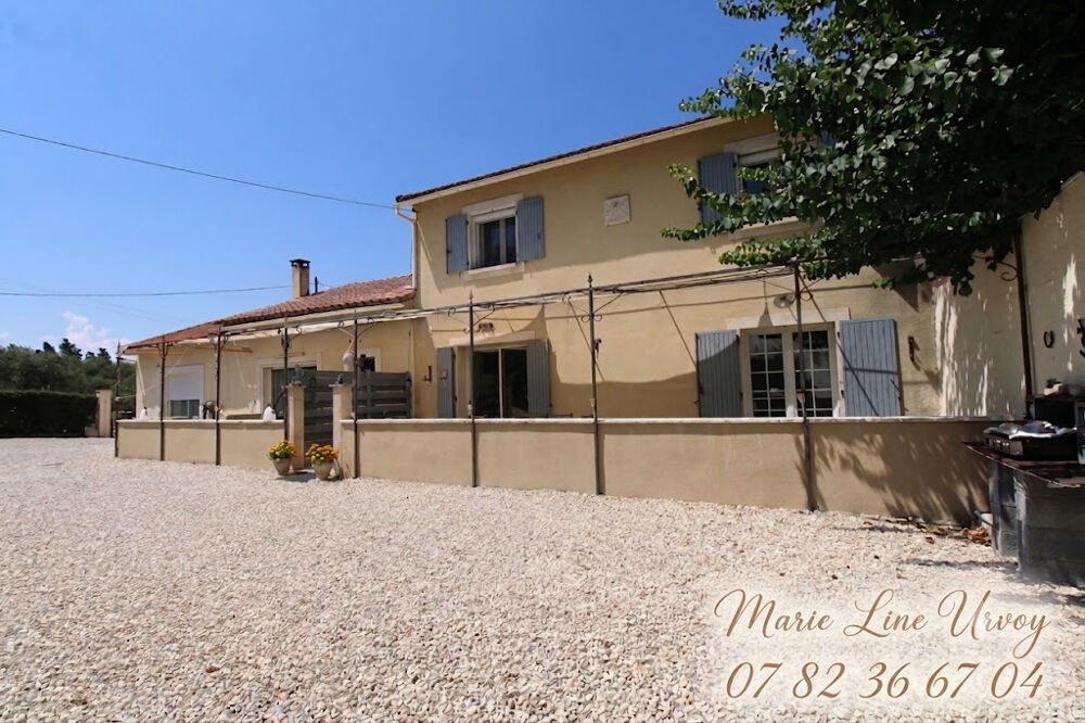 Maison 7 pièces 215 m² · à Saint Remy de Provence · 215 m² · 749 000 €