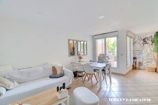 Duplex/triplex à vendre 4 pièces 80 m²