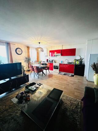  Appartement � vendre 4 pi�ces 77 m�