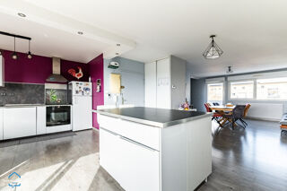  Appartement  vendre 6 pices 121 m