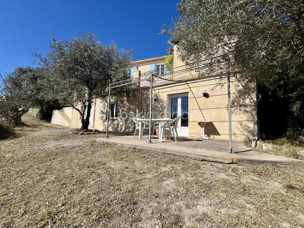VILLA T4 + T2  Saint Paul En Forêt  Vue exceptionnelle, au calme avec un fort potentiel !