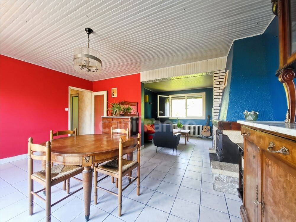 ETEVAUX, Maison sur sous-sol complet  2 chambres et 1 bureau