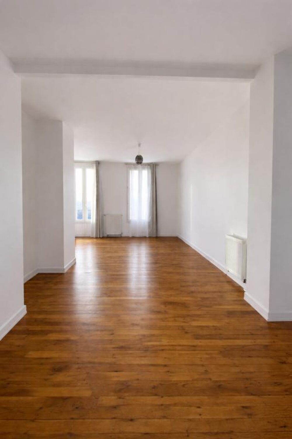 À VENDRE  Superbe T2 traversant  Argenteuil