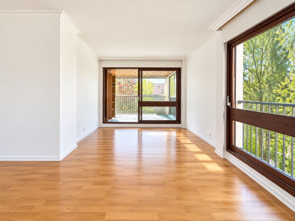 Vente Appartement Appartement à vendre 4 pièces LE CHESNAY (78)100m²-3 chambres-Loggia-Balcon-Parking-cave Le chesnay