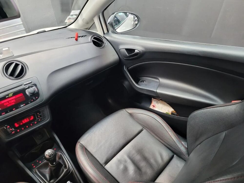 Ibiza 2.0 TDI 143 FAP Black & White 2012 occasion 06700 Saint Laurent Du Var