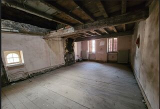  Immeuble à vendre 5 pièces 170 m²