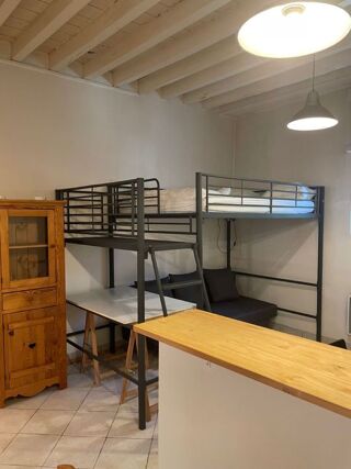  Appartement à louer 1 pièce 30 m²
