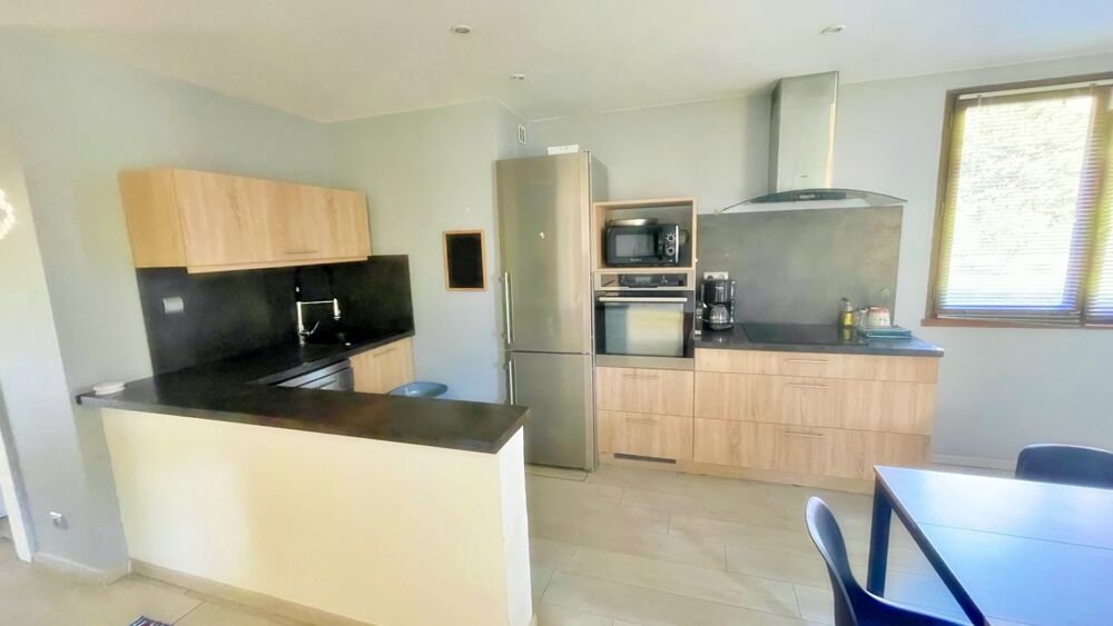 Vente Appartement A vendre, En Maurienne, appartement T6, Balcon, Garage, Cave, Résidence sécurisée La chambre