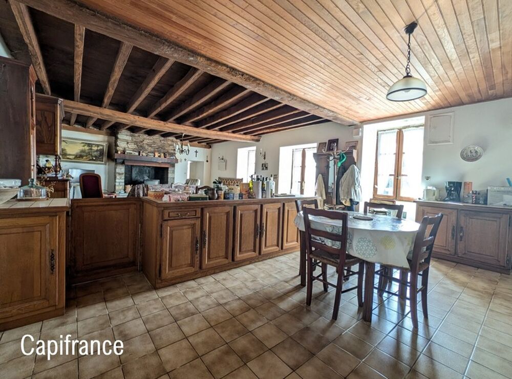 Vente Maison Longère familiale 210 m² + dépendances – Terrain 2 600 m² – Projet de vie ou gîtes Saint nicolas du tertre