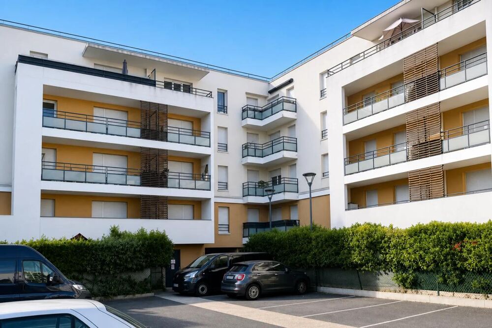 Vente Appartement APPARTEMENT T5 - 84 M² - 77 190 - DAMMARIE-LES-LYS Dammarie les lys