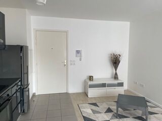  Appartement à louer 2 pièces 41 m² Cergy