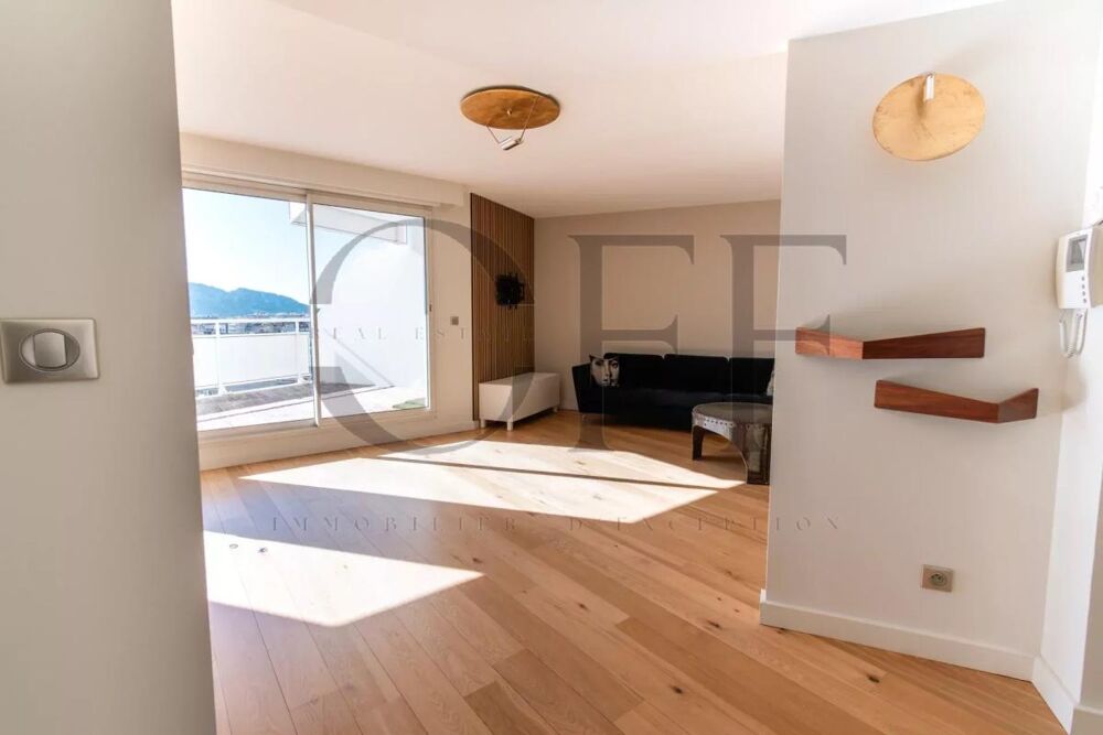 Vente Duplex/Triplex 13008 Marseille  – Duplex 100 M2 au dernier étage  - 2 chambres - terrasse Marseille 8