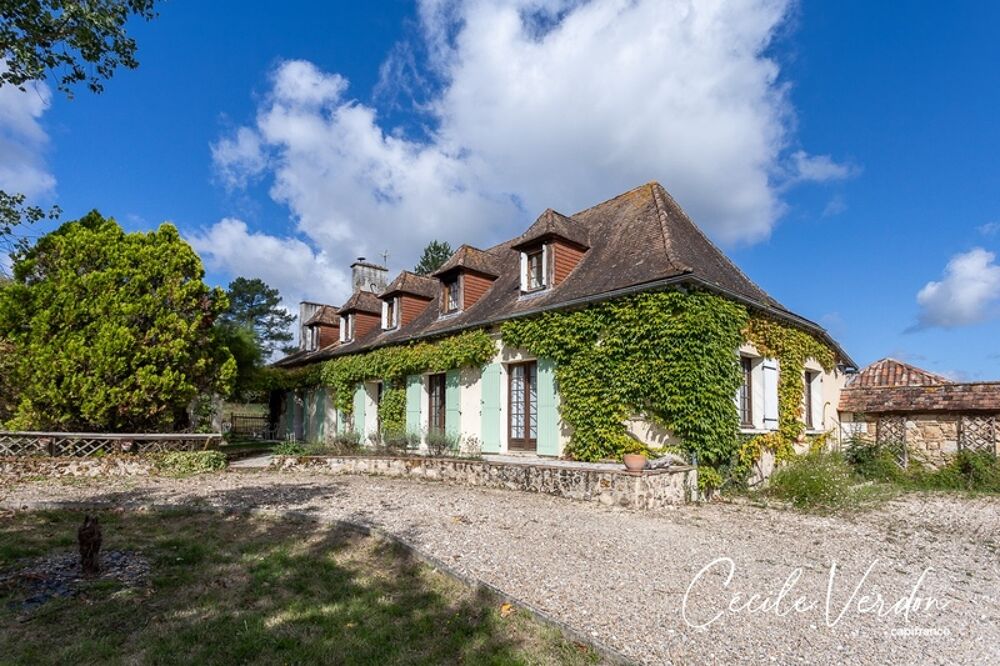 Vente Maison Propriete à vendre 7 pièces proche de BERGERAC (24)-Longère en pierre de 250 m2, 5 chambres, piscine, et grange aménageable de 2 Bergerac