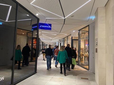   NANTES CENTRE VILLE - LOCAL COMMERCIAL 213.50 m² 