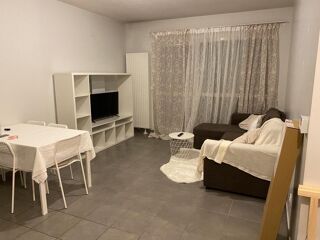  Appartement à louer 3 pièces 57 m²