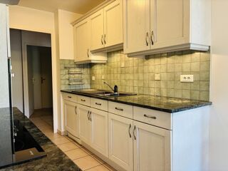  Appartement à louer 5 pièces 101 m²