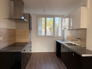  Appartement � louer 4 pi�ces 69 m� Castelnau-le-lez