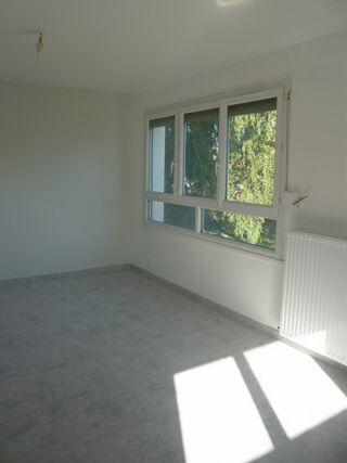  Appartement à louer 2 pièces 38 m²