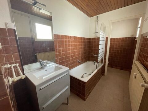  Appartement � louer 3 pi�ces 105 m�