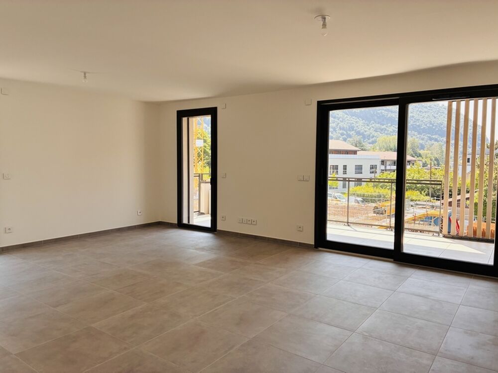 Location Appartement Type 3 neuf belles prestations garage Annecy le vieux