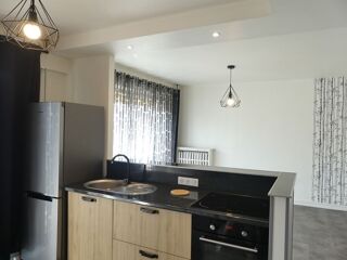  Appartement à louer 2 pièces 44 m²