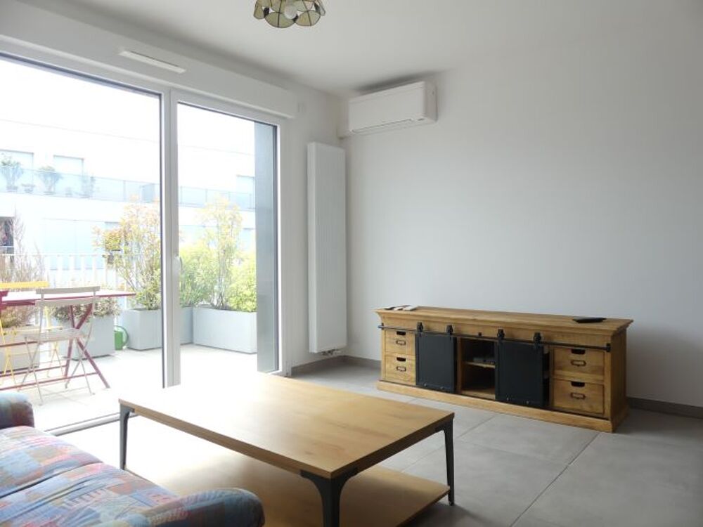 Location Appartement T2 meublé résidence récente Annecy