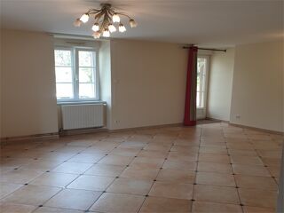  Maison à louer 7 pièces 174 m²