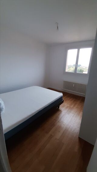  Appartement à louer 3 pièces 56 m²