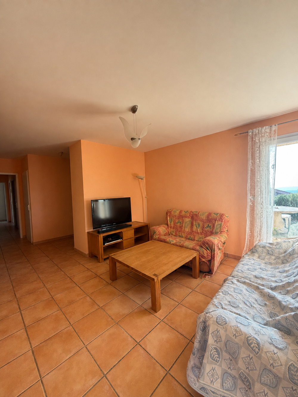 Location Maison Maison familiale de 112 m² avec 4 chambres, grand garage et jardin Sainte-consorce